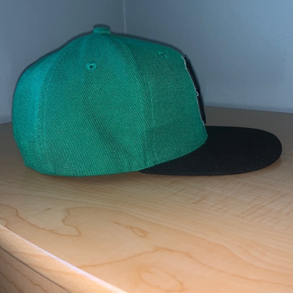 Dollar Sign Hat - Picture 3 of 4